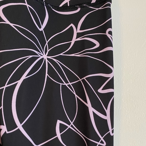 GAIAM Leggings with pale lavender pattern - Picture 3 of 4